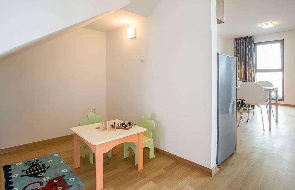 Apartments Jelena Ražanj Buitenkant foto